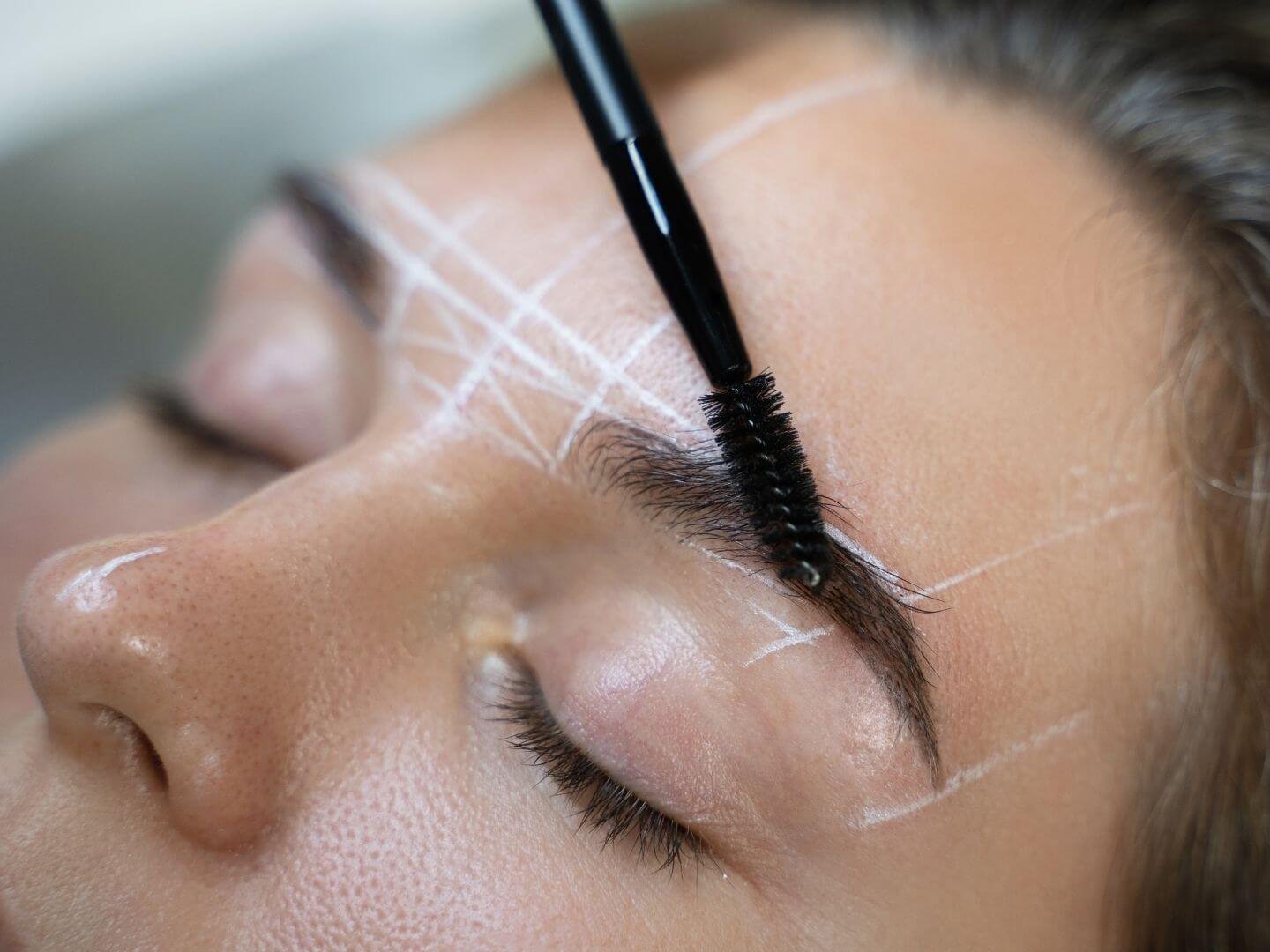 3 con-un-toque-de-glow-extensiones-de-pestanas-unas-curso-pelo-a-pelo-madrid-ciudad-lineal