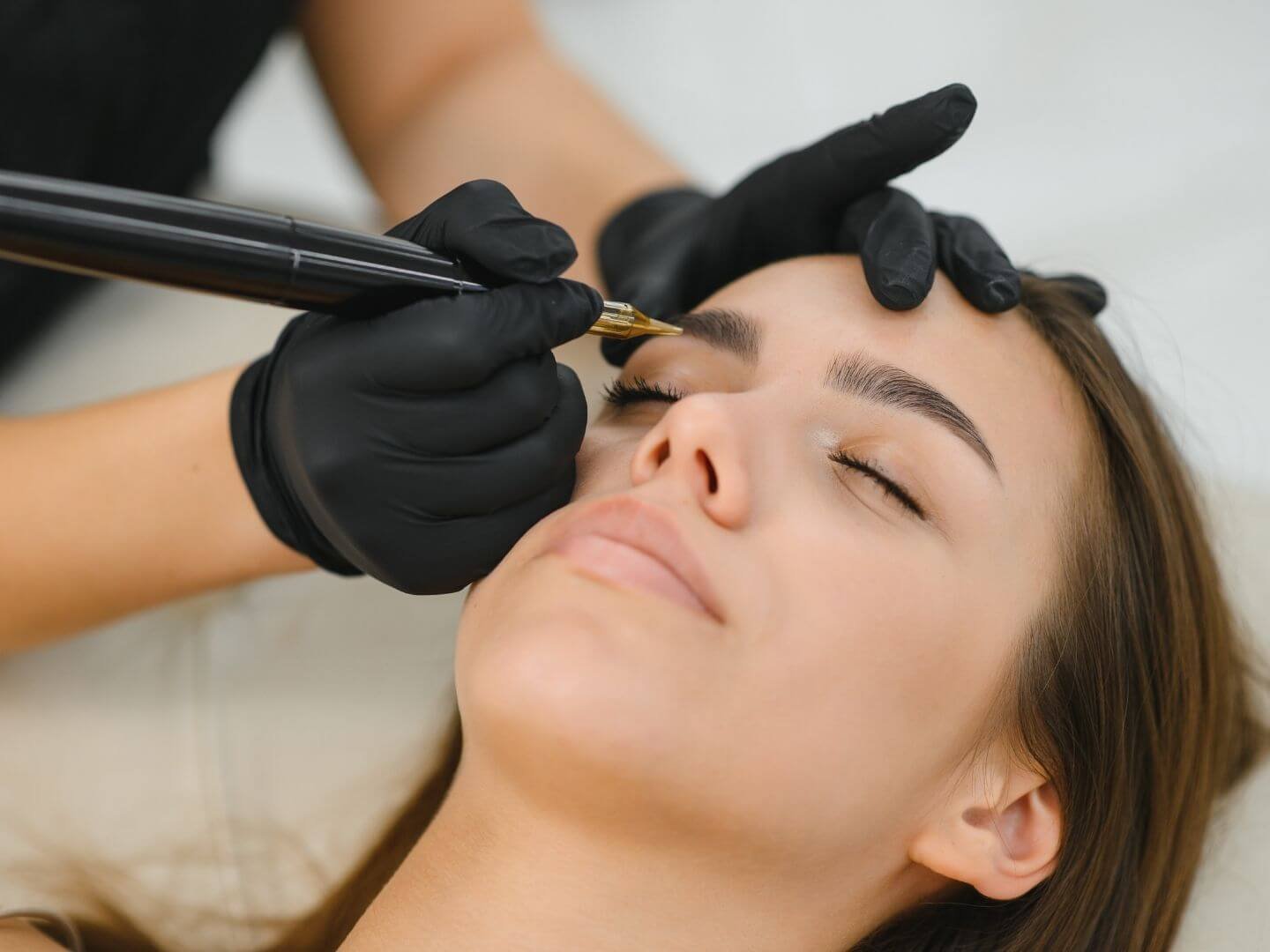 8 con-un-toque-de-glow-extensiones-de-pestanas-unas-curso-pelo-a-pelo-madrid-ciudad-lineal